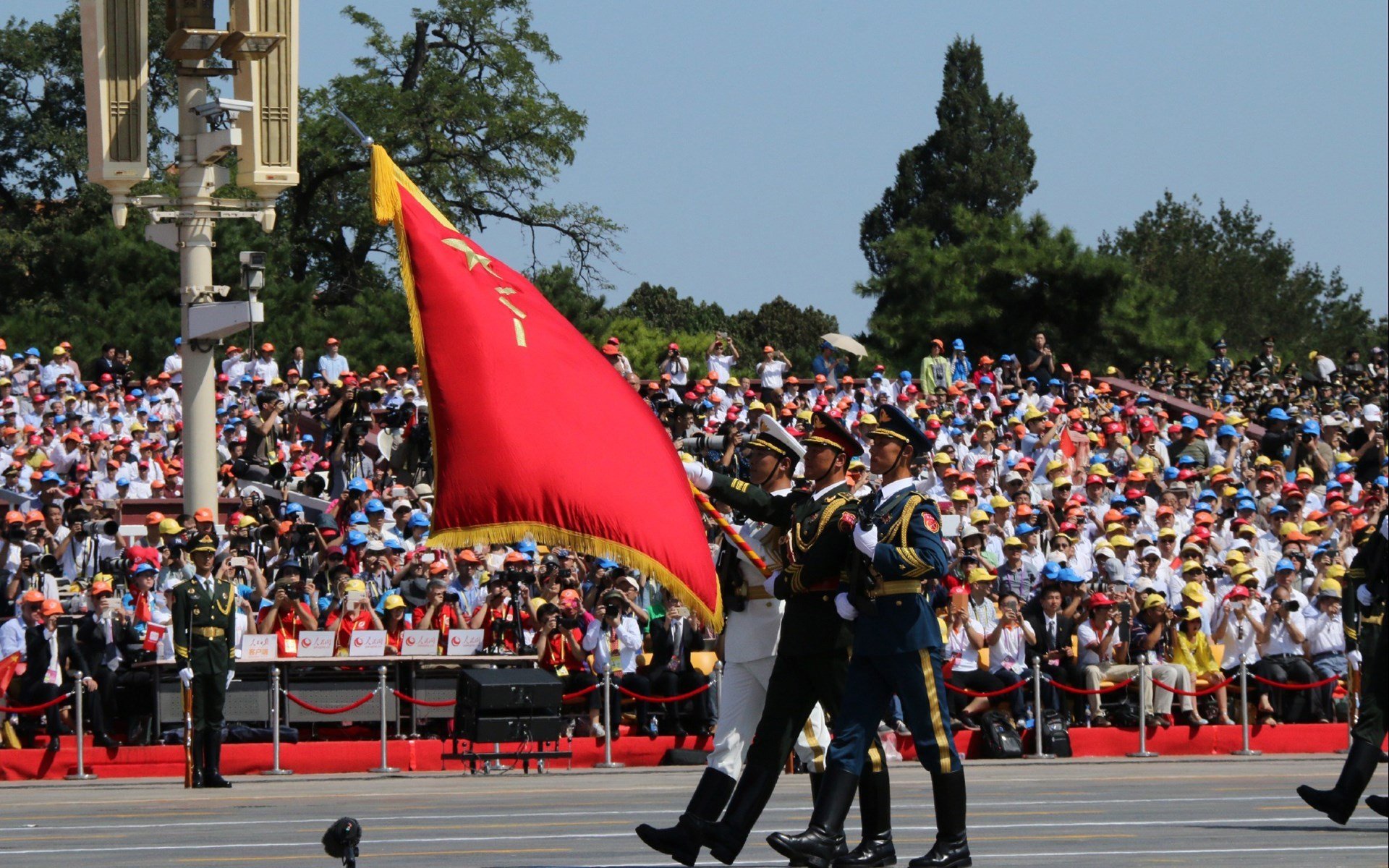 女子5000米世锦赛,中国选手跑出赛季最佳成绩,女子5000米世界纪录保持者