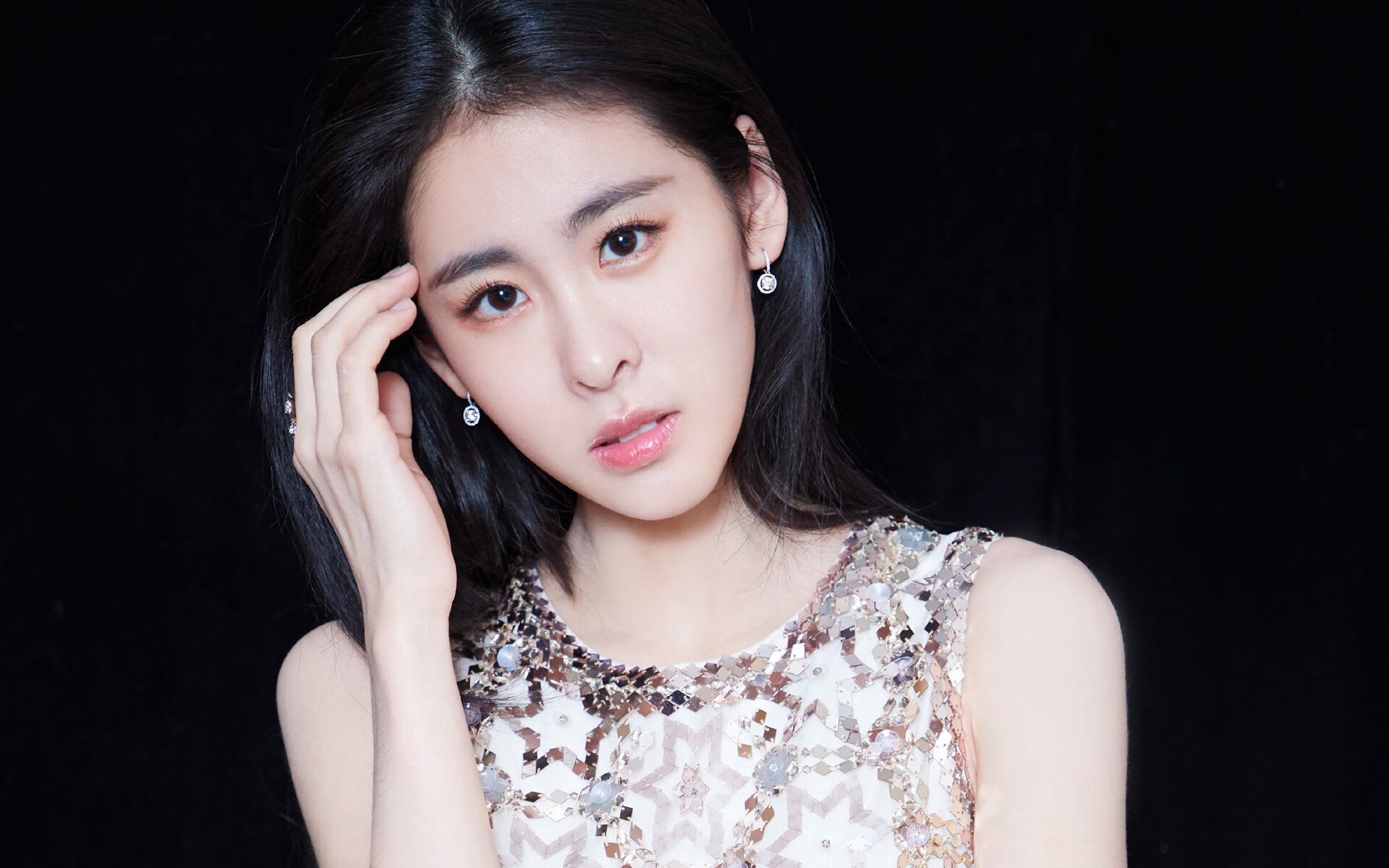 詹姆斯和乔丹谁是时代第一人，詹姆斯和乔丹谁是历史第一人