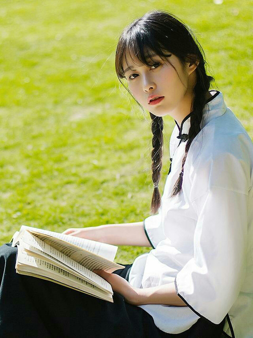 爱游戏app下载-埃及队未来规划：培养年轻球员，打造国际竞争力，埃及国家队阵容状况